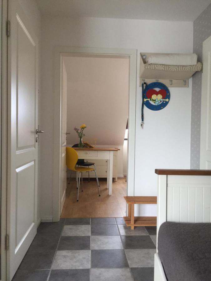 Familienfreundliche Ferienwohnung Am See Sömmerda Exteriör bild